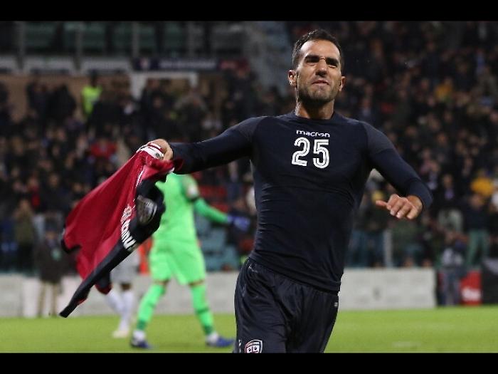 Calcio: Cagliari-Roma 2-2