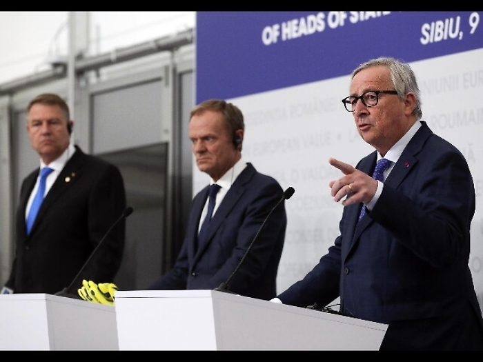 Tusk, vertice leader Ue il 28 maggio