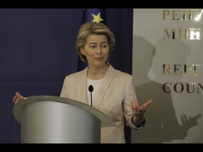 Pompeo a Bruxelles vede von der Leyen