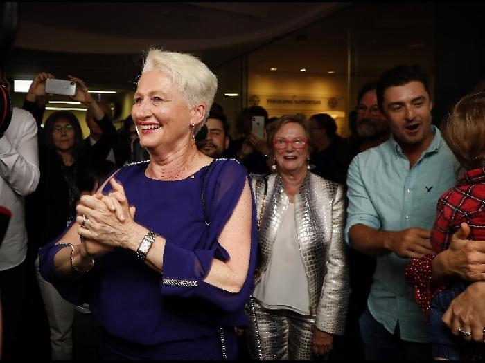 Australia, governo perde maggioranza