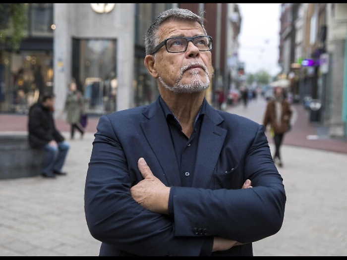 Voleva cambiare et&agrave;, tribunale lo boccia