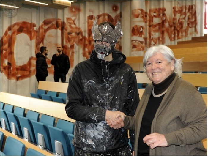 Street art in ateneo con Manu Invisible