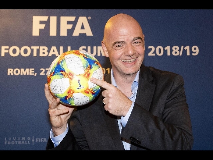 Infantino, Var? Abbassare toni