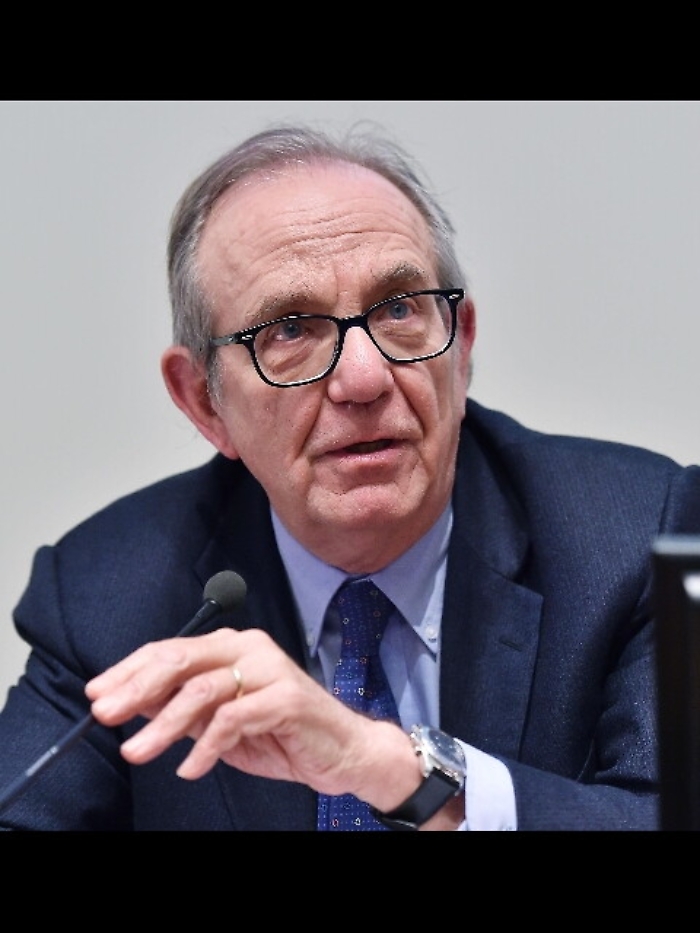 Padoan,Pil +2% con investimenti pubblici