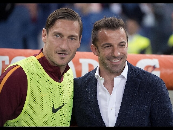 Del Piero, Totti in campo con Genoa