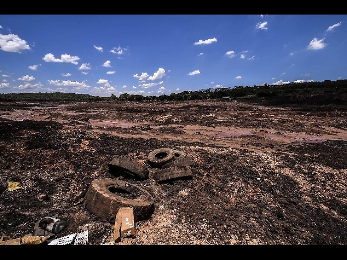 Brasile: crollo diga, 180 vittime