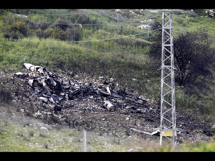 Tv Siria, aereo Israele abbattuto