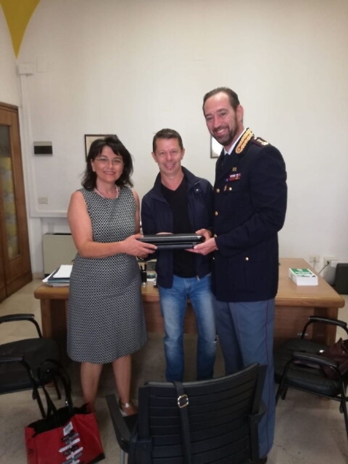 Ritrovato pc usato da bimbo disabile