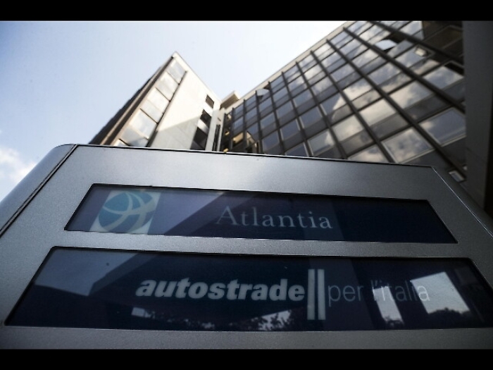 Atlantia chiude in Borsa a -4,8%