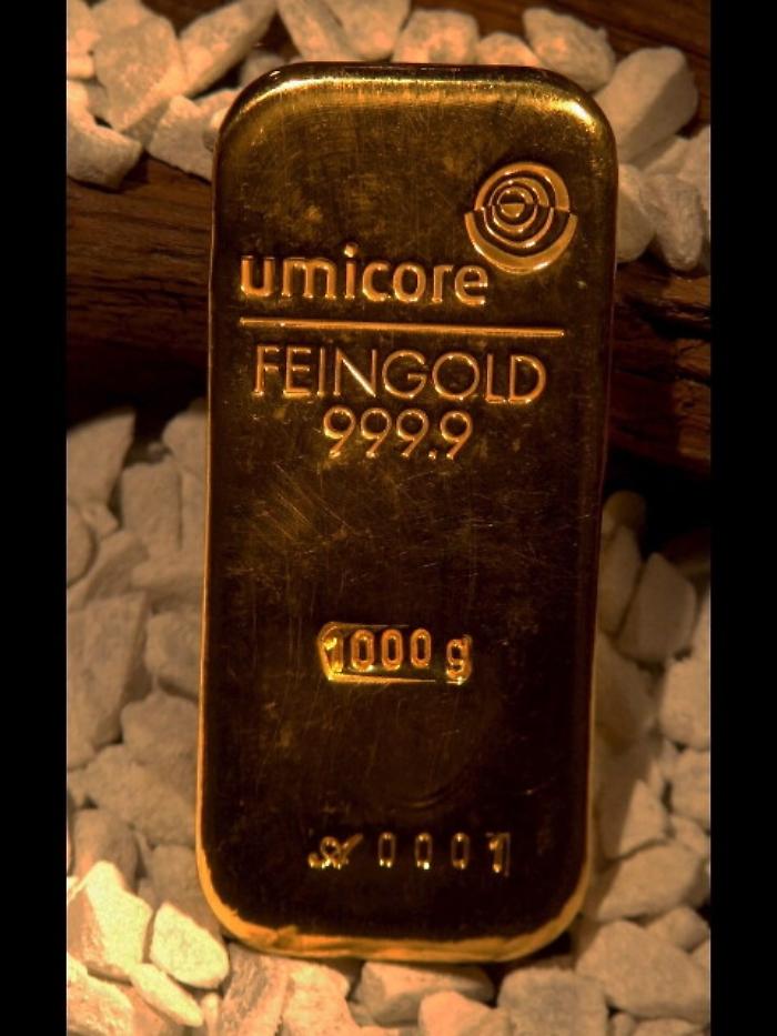 Oro: in rialzo 1.331 dlr in Asia