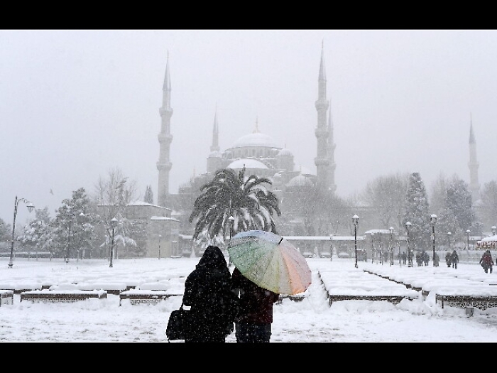 Turchia: tempesta neve, voli cancellati