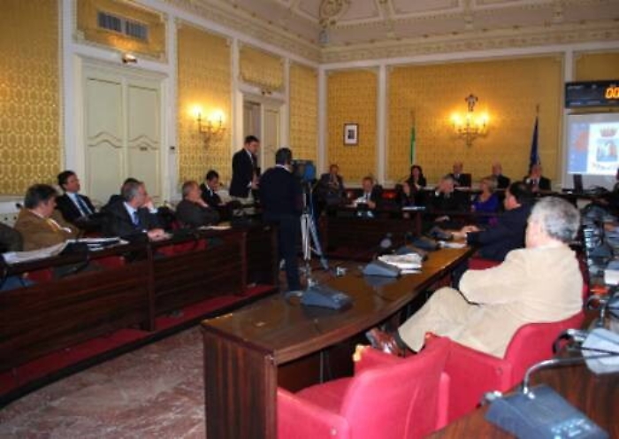 Acireale, archiviata l'inchiesta sulla &ldquo;Gettonopoli&rdquo;: &laquo;Non c'&egrave; peculato&raquo;