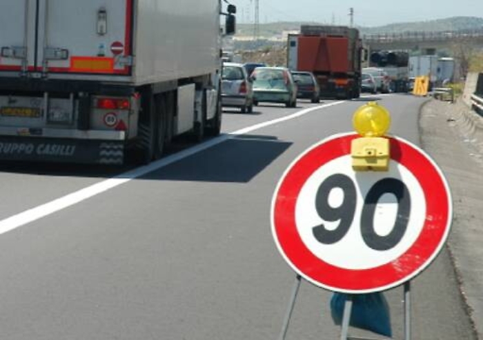Per una notte chiuso al traffico tratto autostrada Giardini