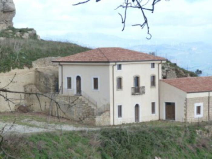 Enna, ecco la videosorveglianza per i "capannicoli" di Santa Ninfa