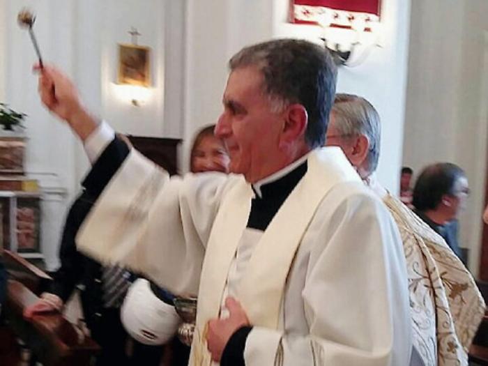 Padre Giovanni Raciti, medico, marito e oggi sacerdote: &laquo;Il Signore sa&raquo; 