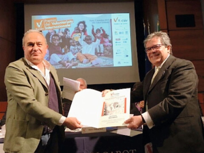 Migranti, un premio a Catania "citt&agrave; dalle braccia aperte"