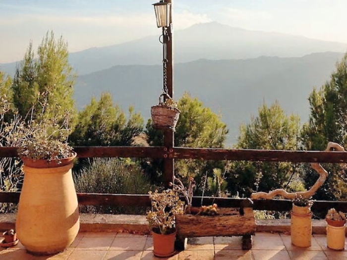 Sicilia, cresce il turismo straniero che cerca affitti brevi ma di qualit&agrave;