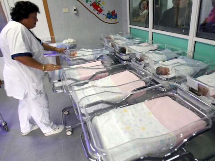 Sicilia, addio culla, chi non lavora non fa pi&ugrave; figli