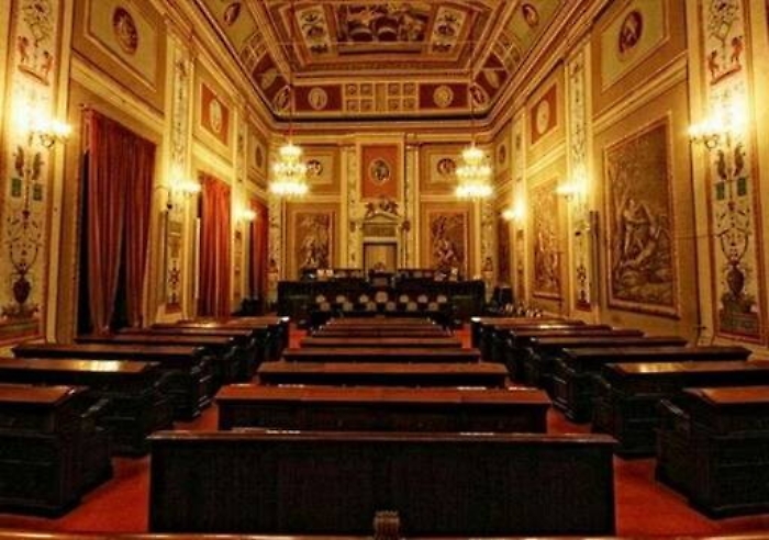 Esame riforma elettorale all'Ars: tutto rinviato