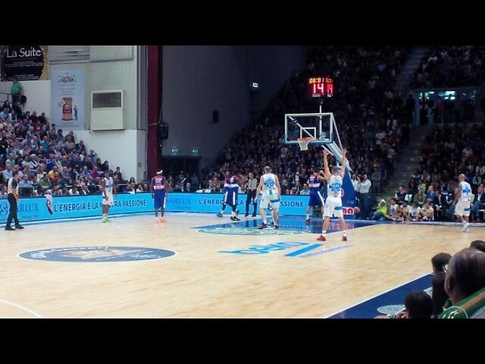 Basket: Sassari sconfitta da Oldenburg