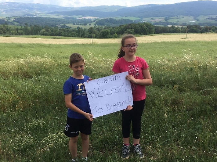 Obama in Toscana:cartello bimbi, Welcome