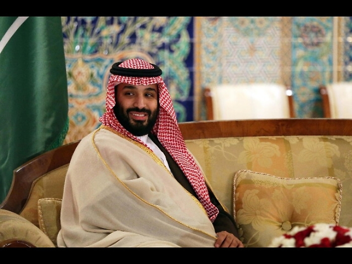 Principe bin Salman visita la Giordania