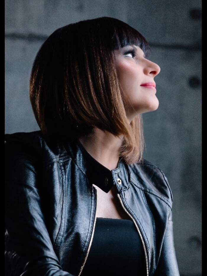 Nuovo singolo per Silvia Mezzanotte