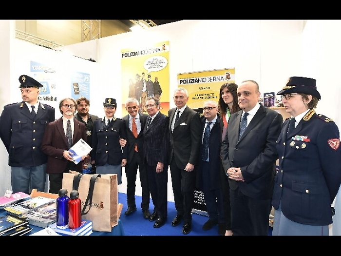 Bonisoli, oggi rinascita Salone Libro