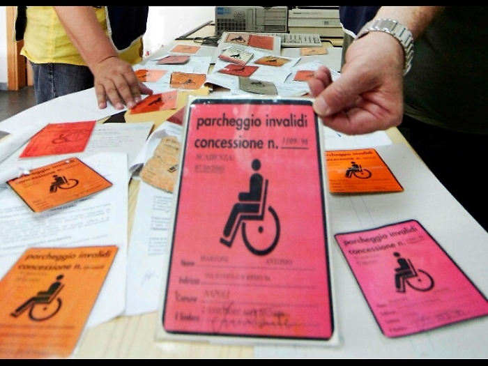 Scoperti 75 falsi invalidi, 4 arresti