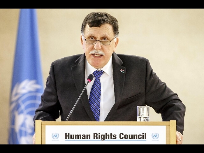 Libia:governo Sarraj condanna raid base