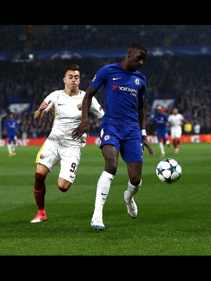 Cori razzisti,Uefa indaga su tifosi Roma