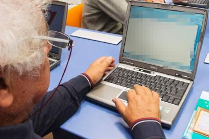 Medina: l'esperto, sindrome tunnel carpale si pu&ograve; curare allontanando bisturi