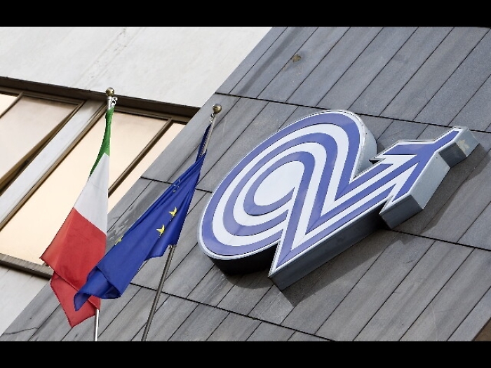 Enav: a studio cessione quota Mef a Cdp