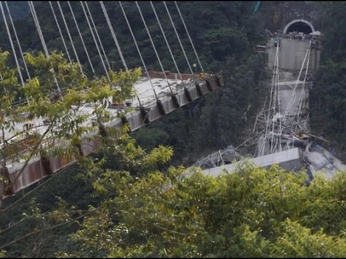 Colombia: crollo ponte, 10 operai morti