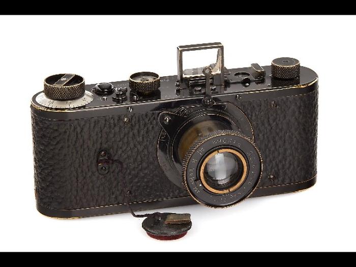 Leica del 1923 venduta per 2,4 mln euro