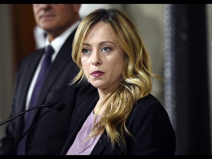 Meloni, voto a giugno e primarie
