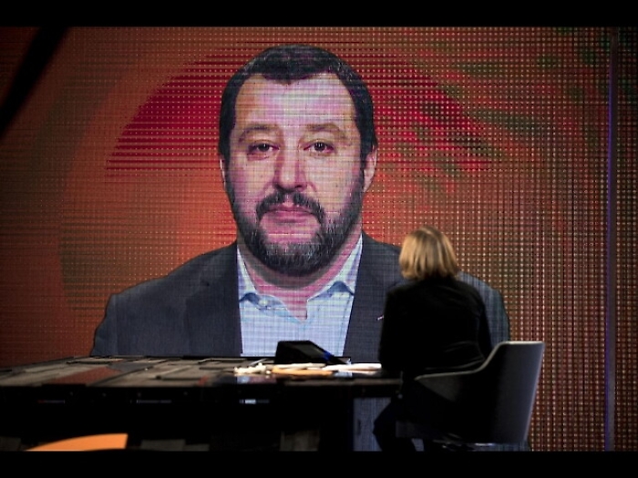 Moscovici: Salvini, intrusione burocrate