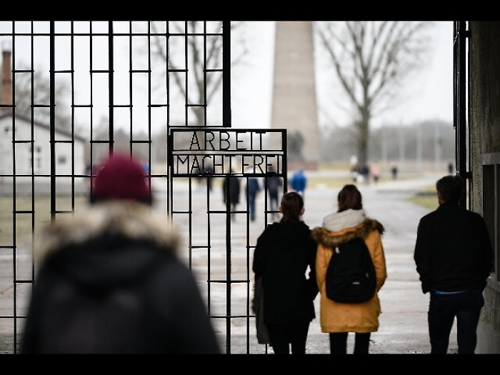 Lager Sachsenhausen blocca visita AfD