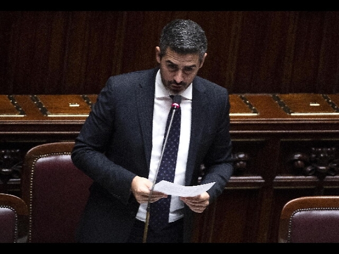 Manovra:Fraccaro,c'&egrave; stop a scudo banche