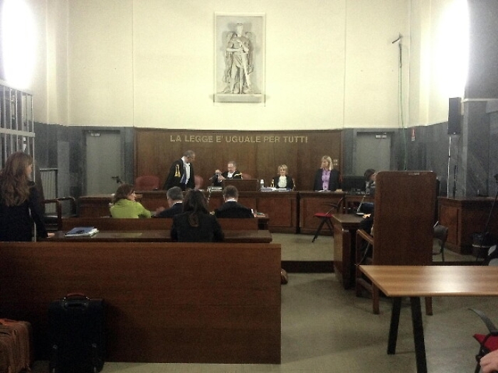 Sposato ma inventa nozze con ballerina