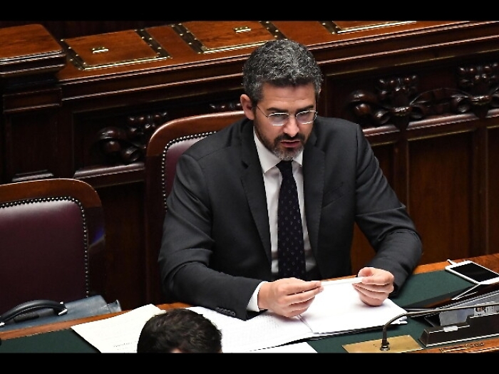 Fraccaro, taglio parlamentari storico