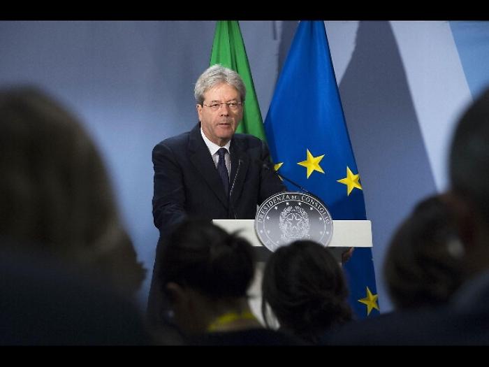 Gentiloni, misure web tax in manovra