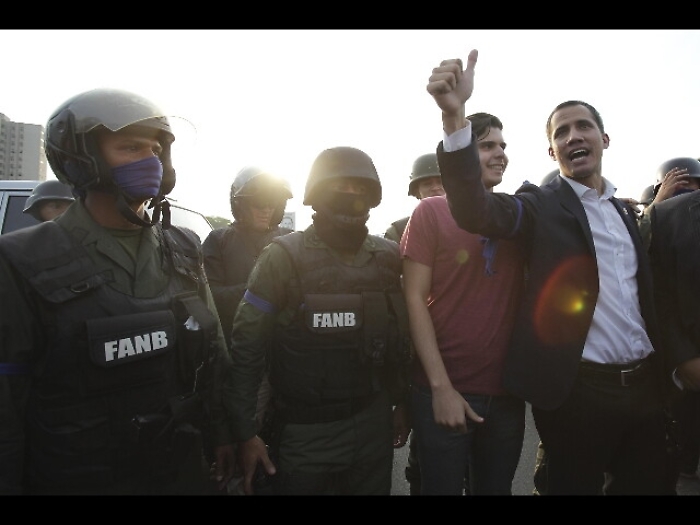 Guaid&oacute; denuncia: sequestrato il mio vice