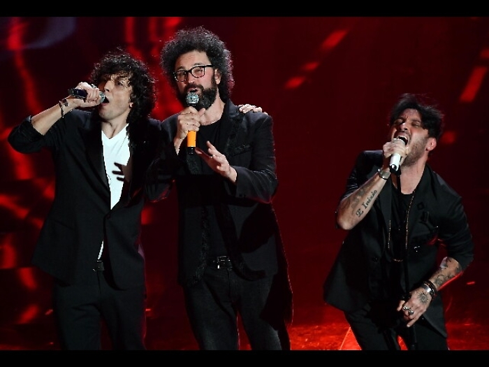 Cristicchi legge Lettera vedovo Bataclan