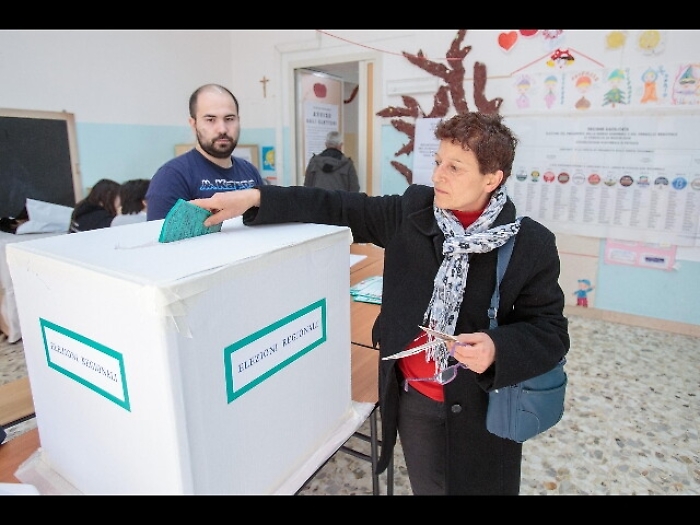 Basilicata: Bardi presidente