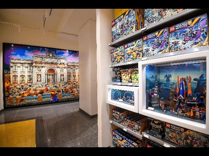 Apre Lego store in centro a Roma