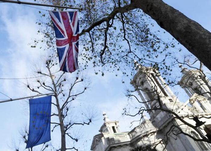 Brexit: Barnier, non accetteremo alcun passo indietro da Gb