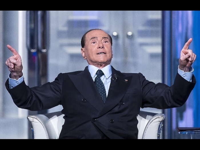 Ruby ter,chiesto processo per Berlusconi