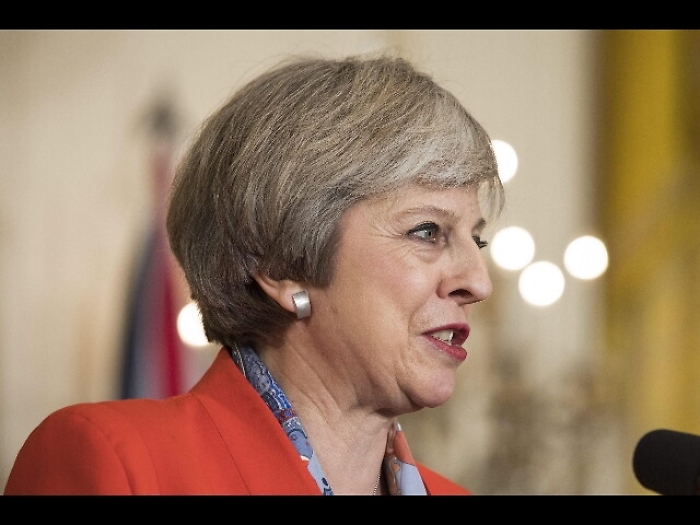 May oggi in Turchia, incontra Erdogan