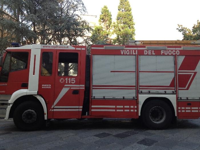 Muore nell'incendio del suo appartamento